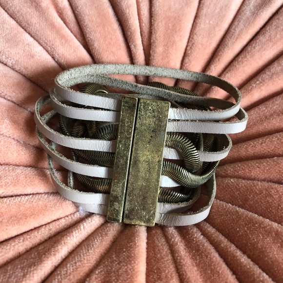 Free People Magnetic Leather Bracelette - Picture 2 of 7